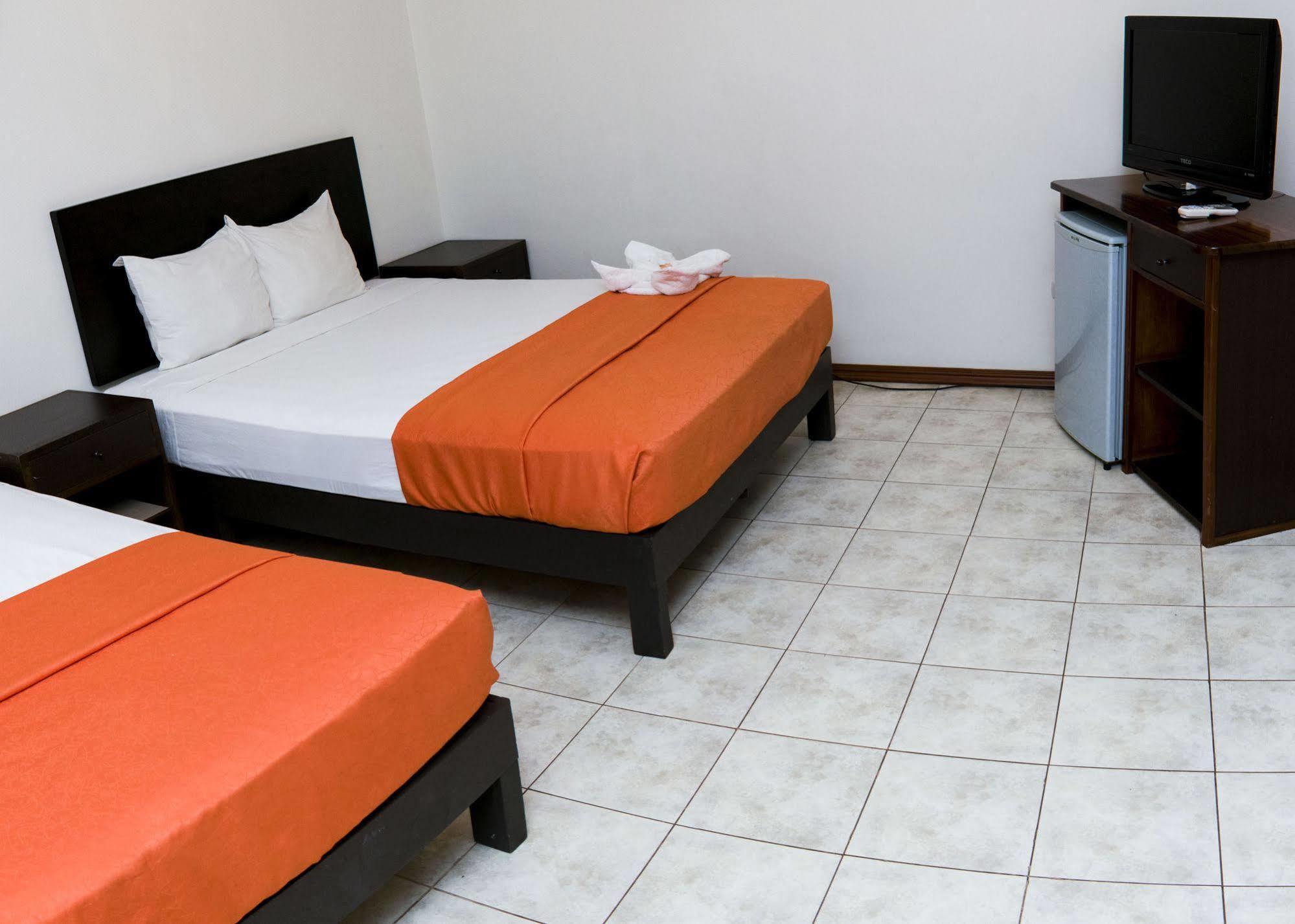 Hotel Puntarenas Beach Ngoại thất bức ảnh