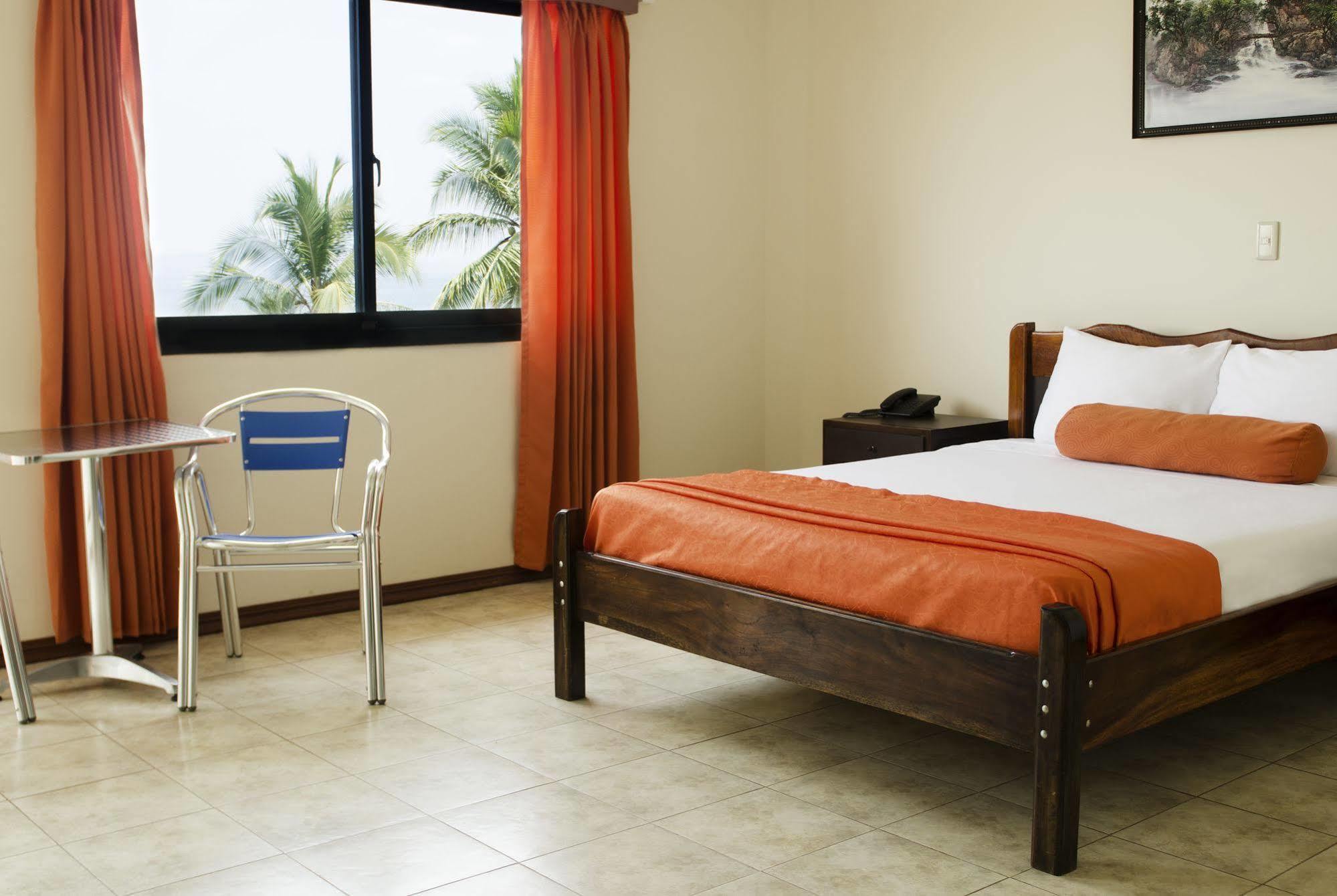 Hotel Puntarenas Beach Ngoại thất bức ảnh